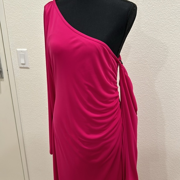 Fuchsia maxi dresss - Picture 2 of 8